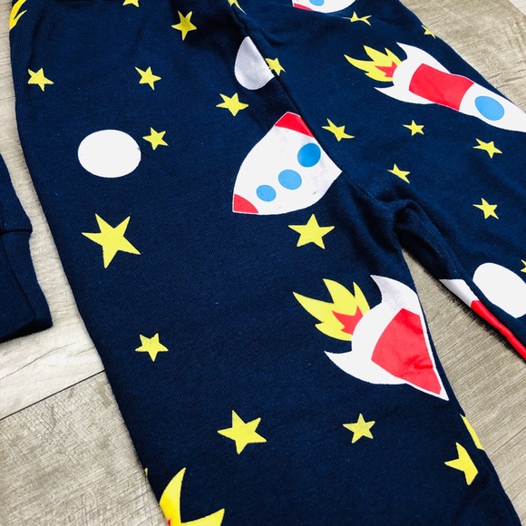 BOYS TODDLER ROCKET SHIP PIJAMAS - Picture 3 of 5